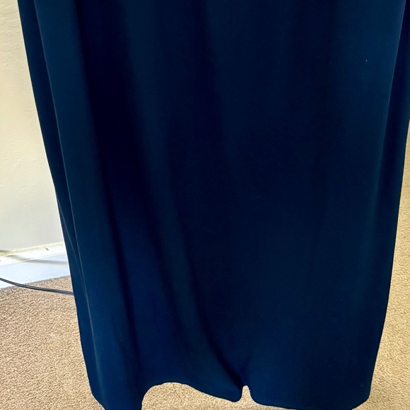 Plus Size Onyx Nite Gown - Picture 3 of 4